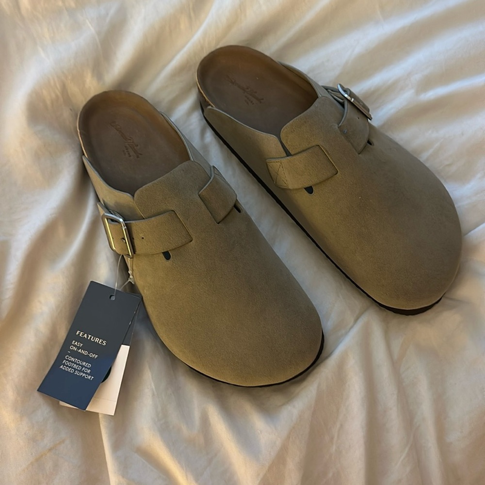 Universal Thread Birkenstock Shoes